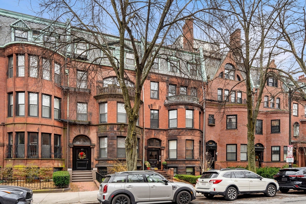 461 Beacon St, Back Bay