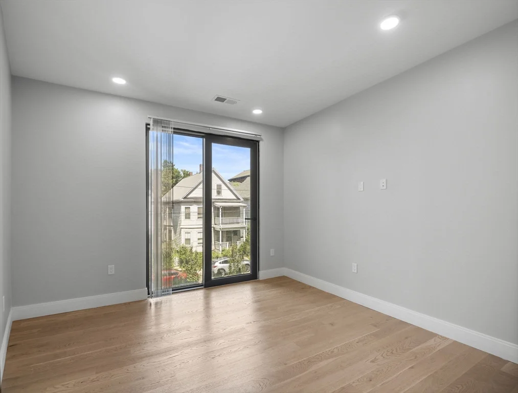 9 Central St, Spring Hill