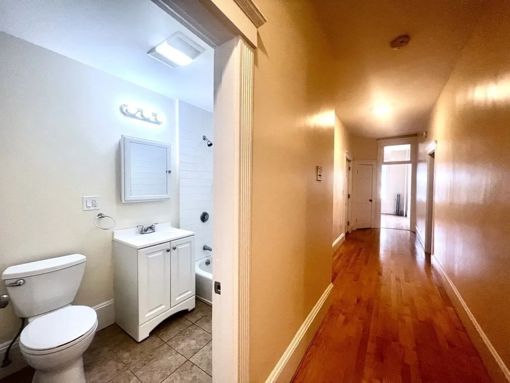 102 Trowbridge St, Mid-Cambridge