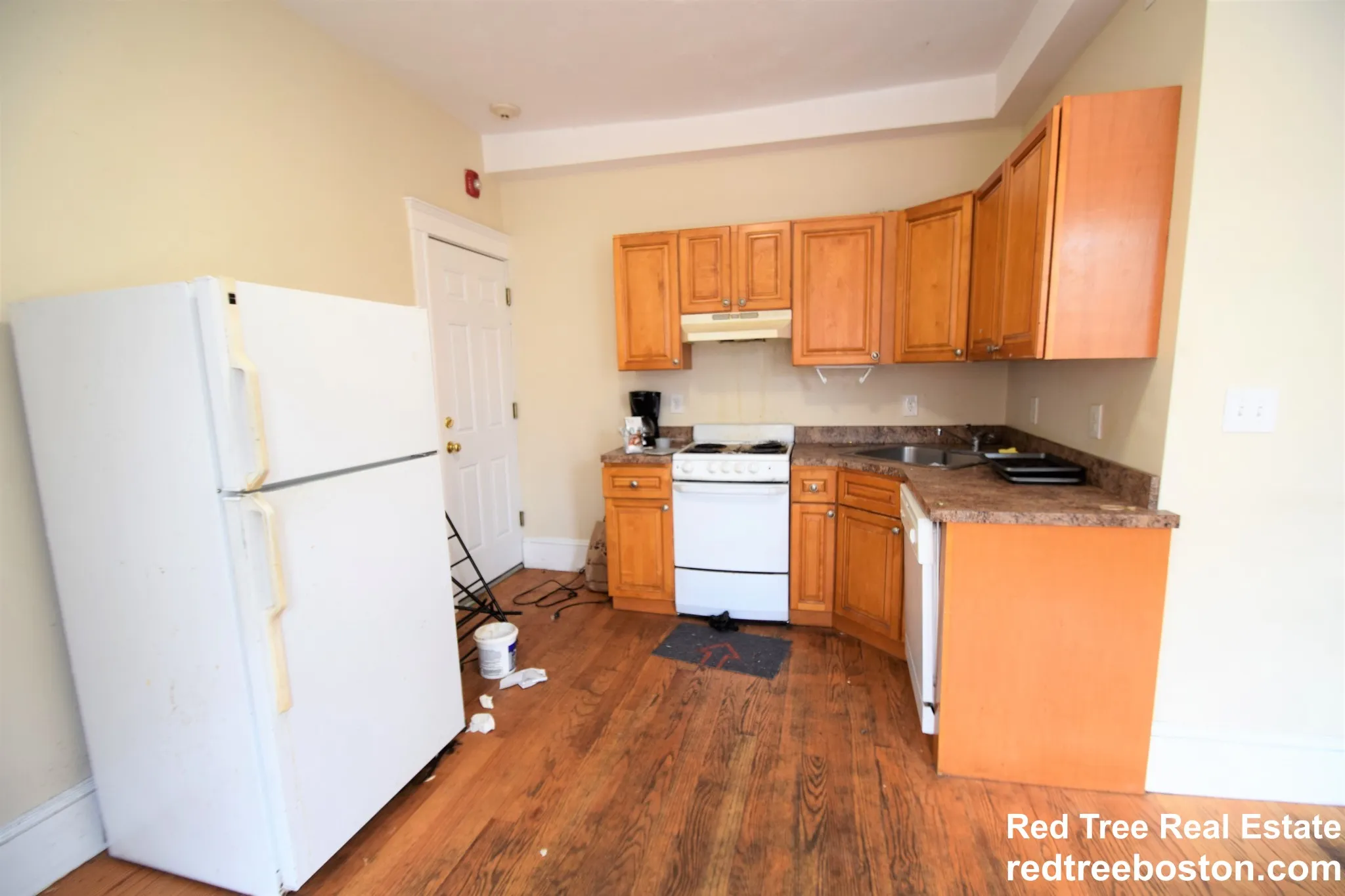 887 Huntington Ave, Mission Hill