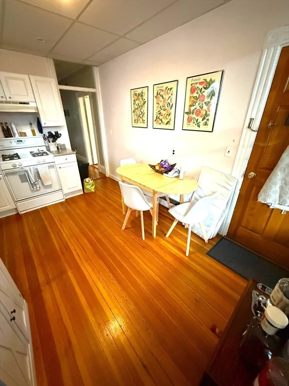 667 East 8th, South Boston