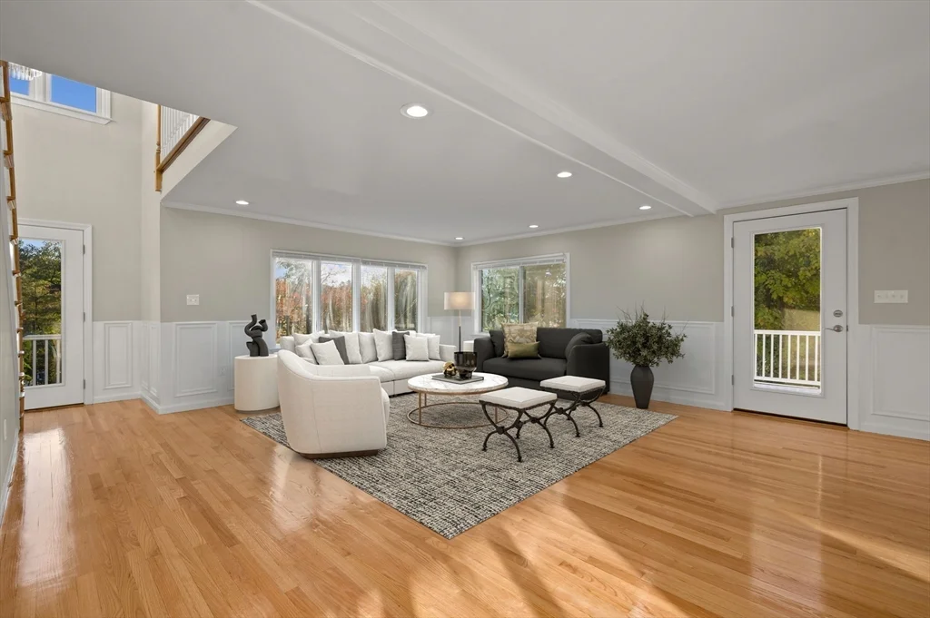 767 Walnut St, Lynnfield