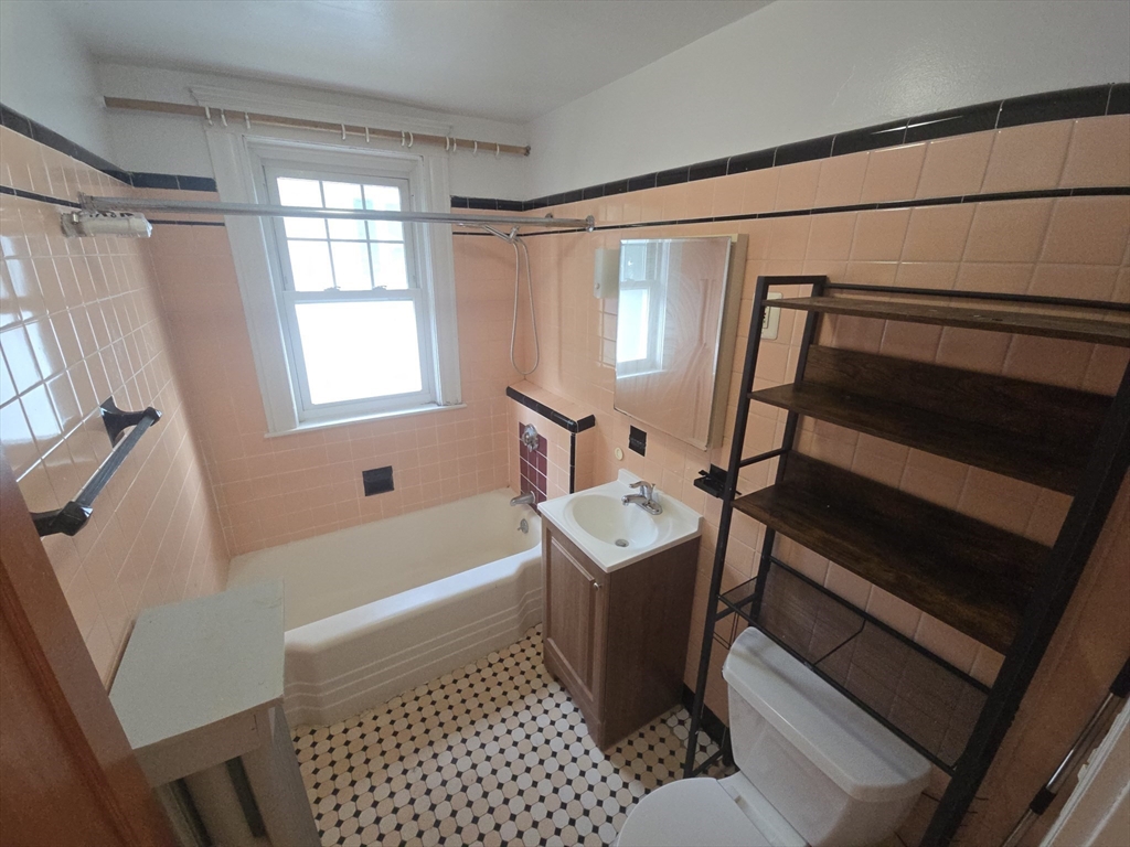 49 Parsons St, Brighton