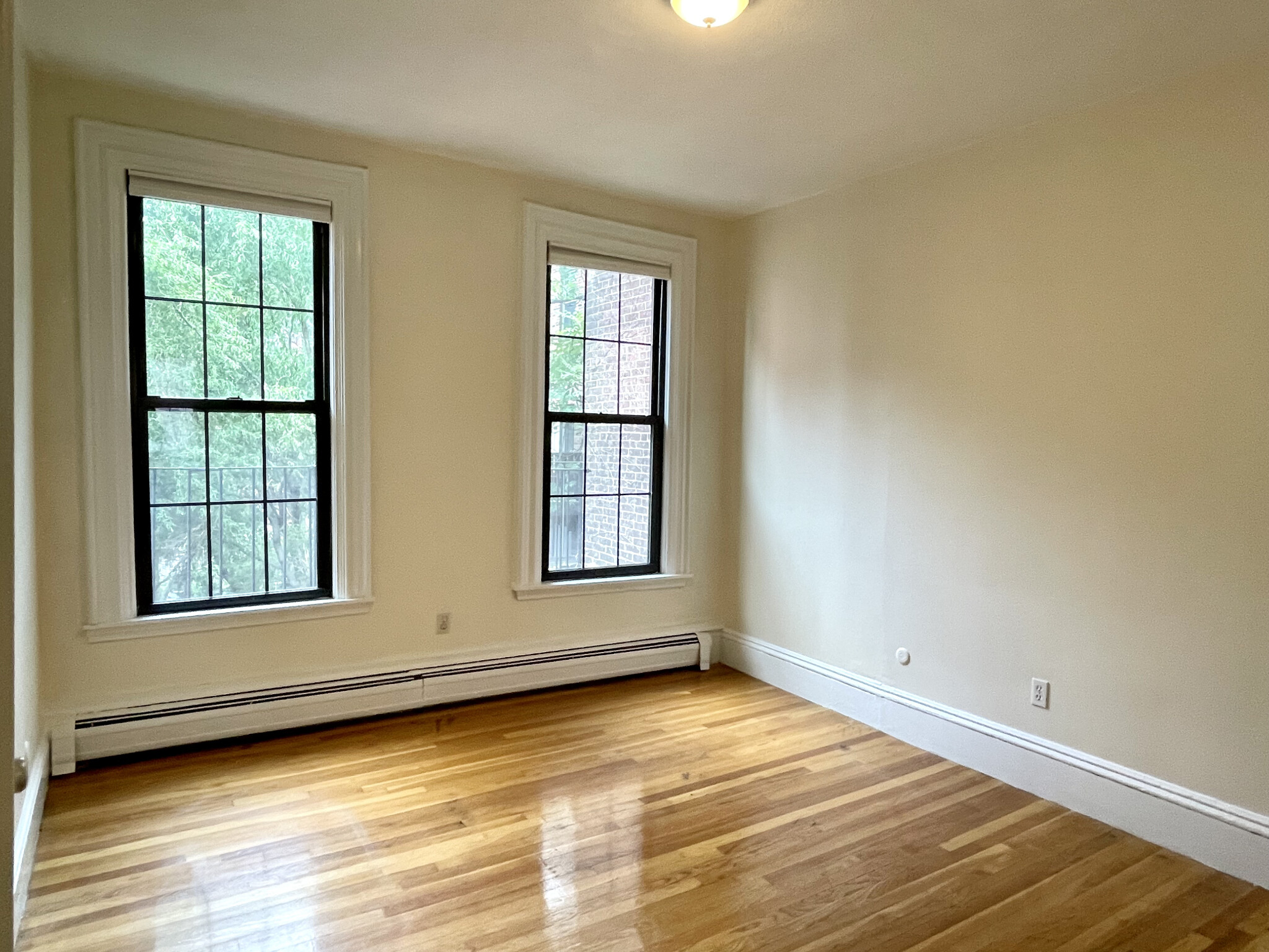 145 Arlington St, Back Bay