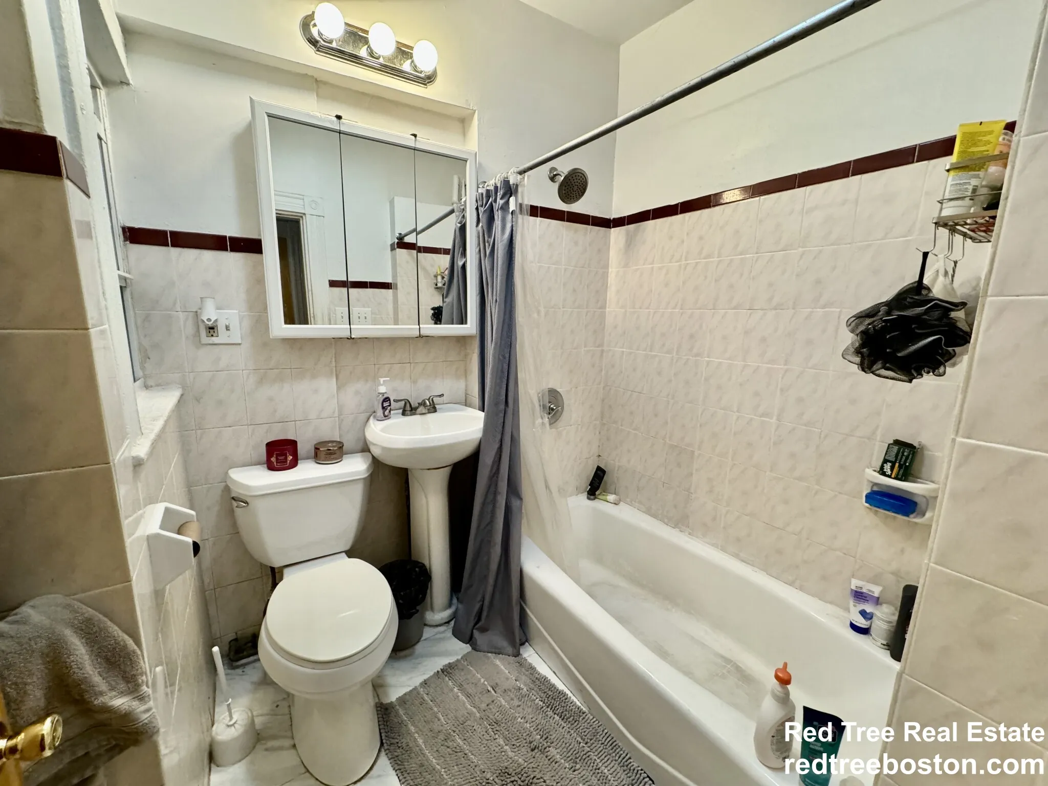 872 Huntington Ave, Mission Hill