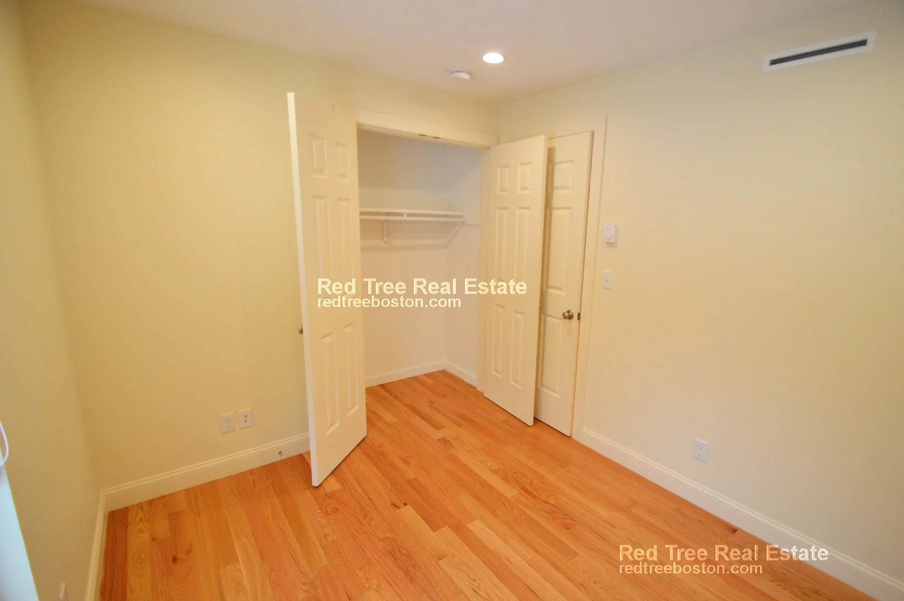 379 Harvard St, Mid Cambridge