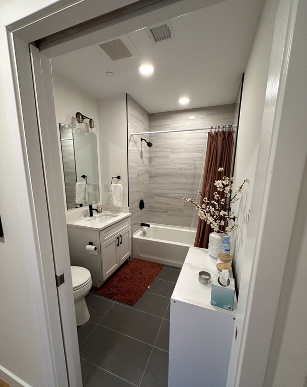 175 Gove St, East Boston