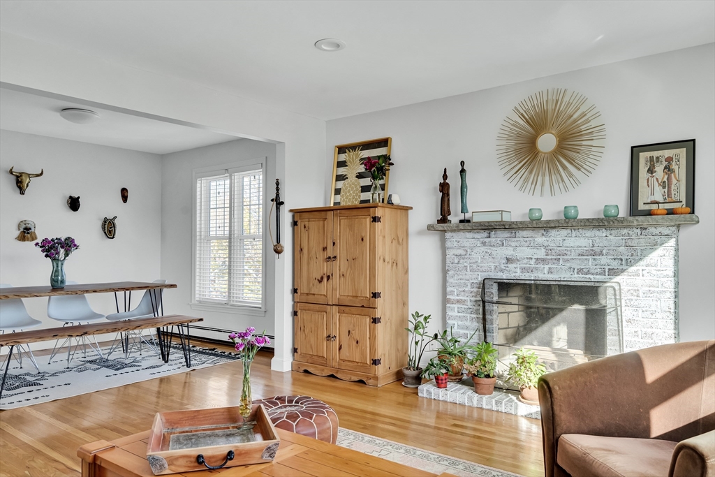 32 Saint Marks Rd, Dorchester