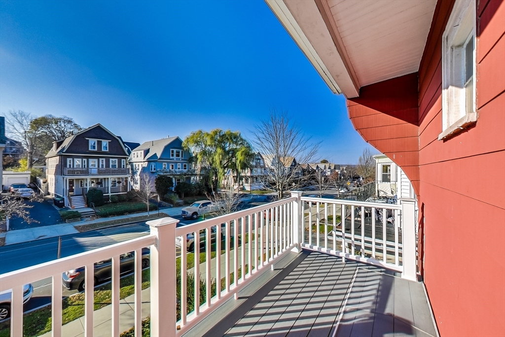 183 Powder House Blvd, West Somerville