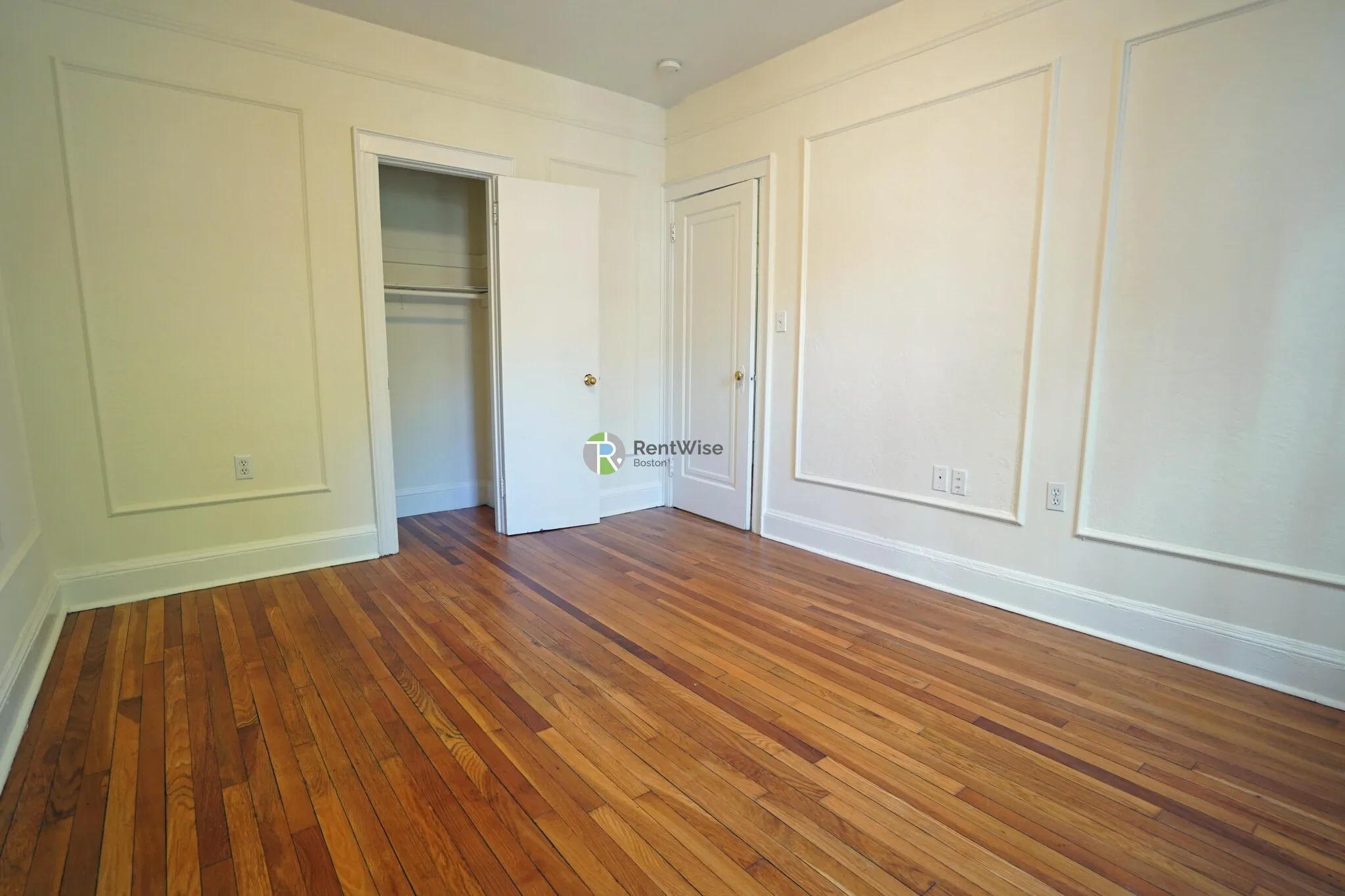 100 Kilsyth Rd, Brighton