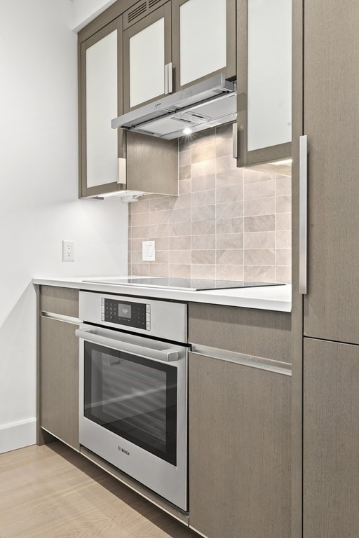 100 Lovejoy Wharf, North End