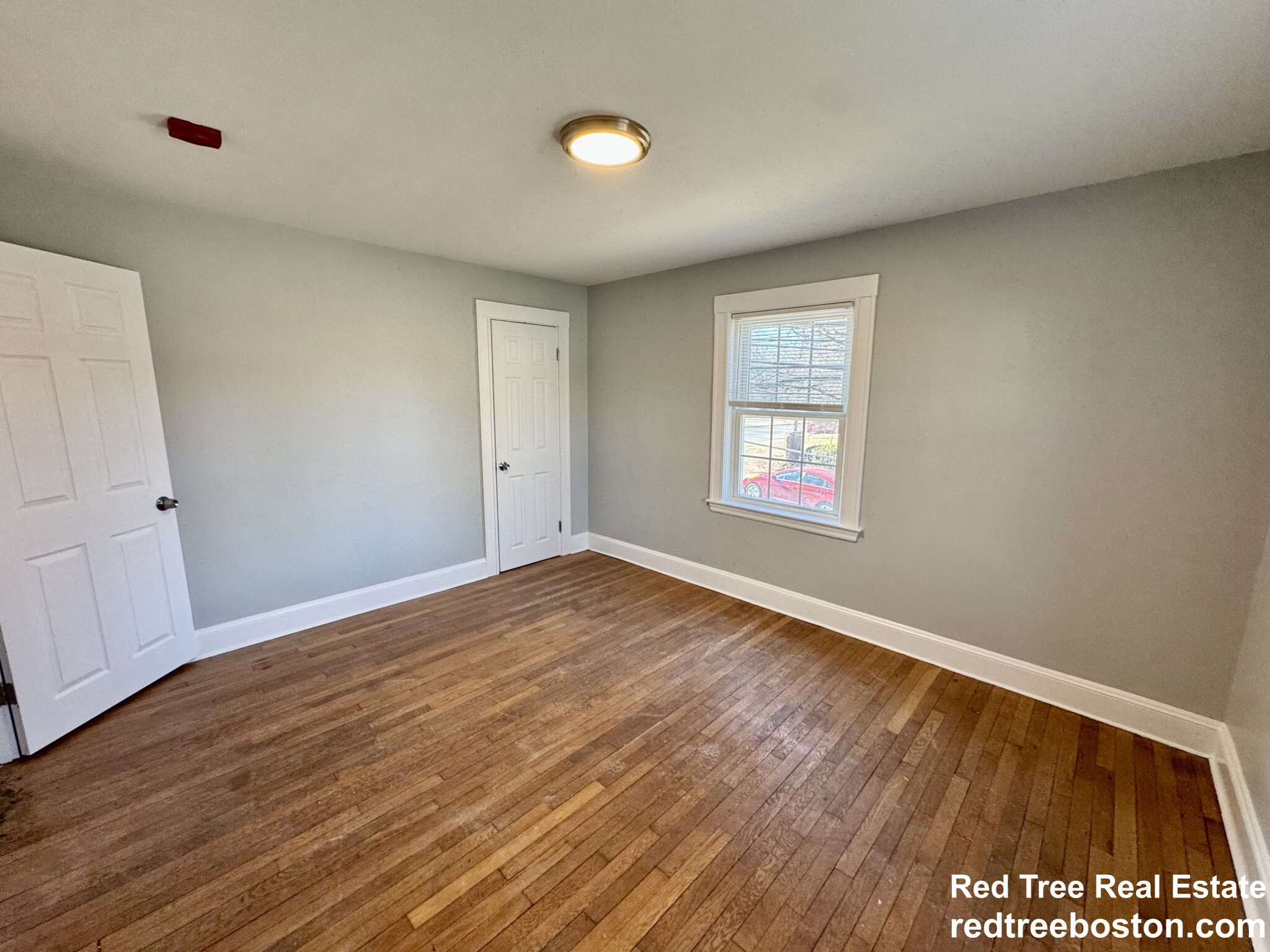 4907 Washington St, West Roxbury