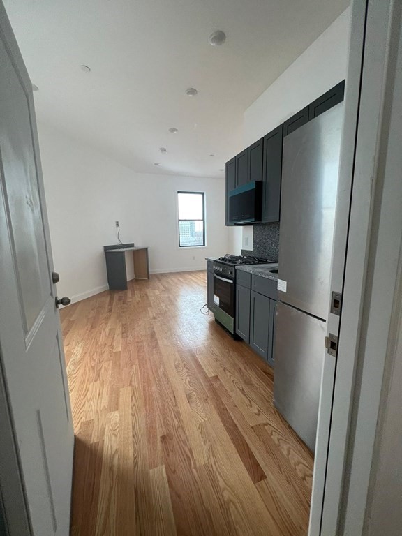 52 Washington Ave, Chelsea