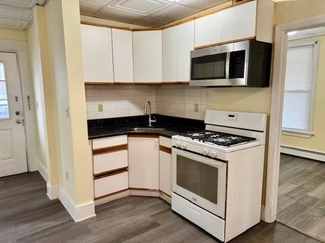 6 Harvard St, Lowell