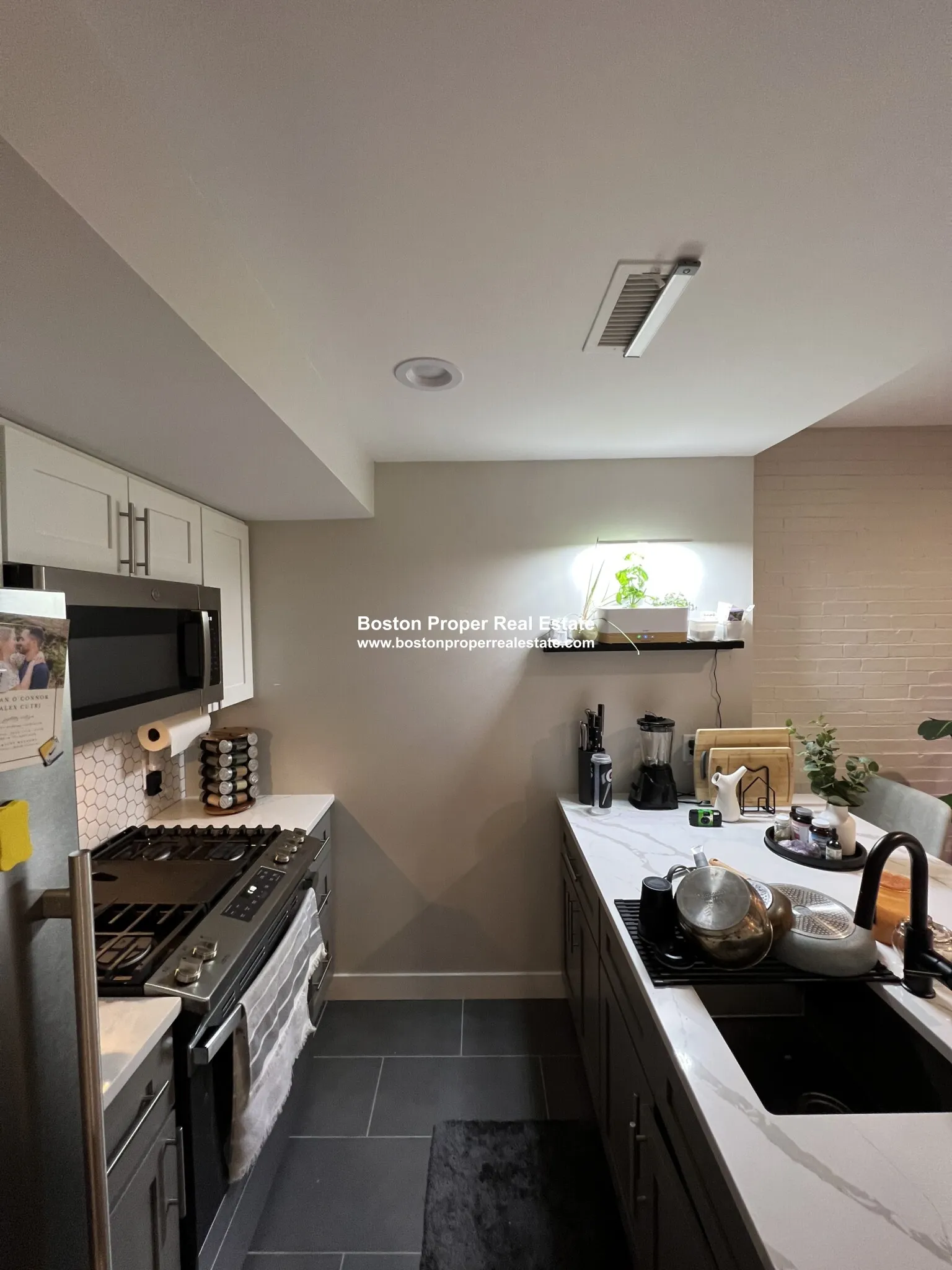 1661 Washington St, South End