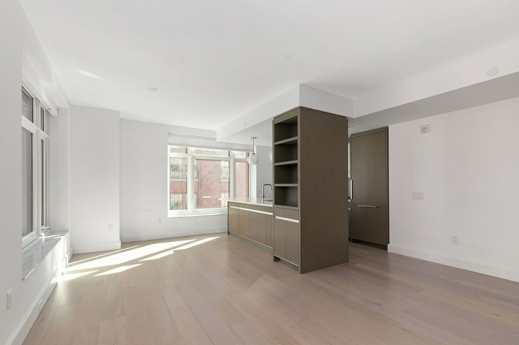 47 Englewood Ave, Brighton