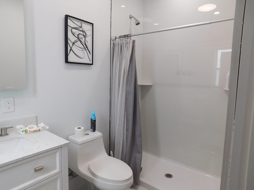 783 Washington St, Dorchester