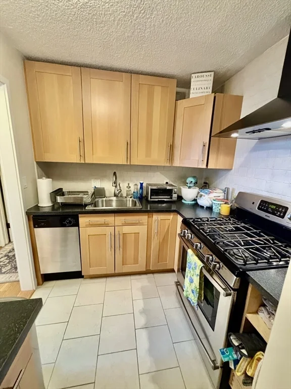 77 Pond Ave, Brookline Village