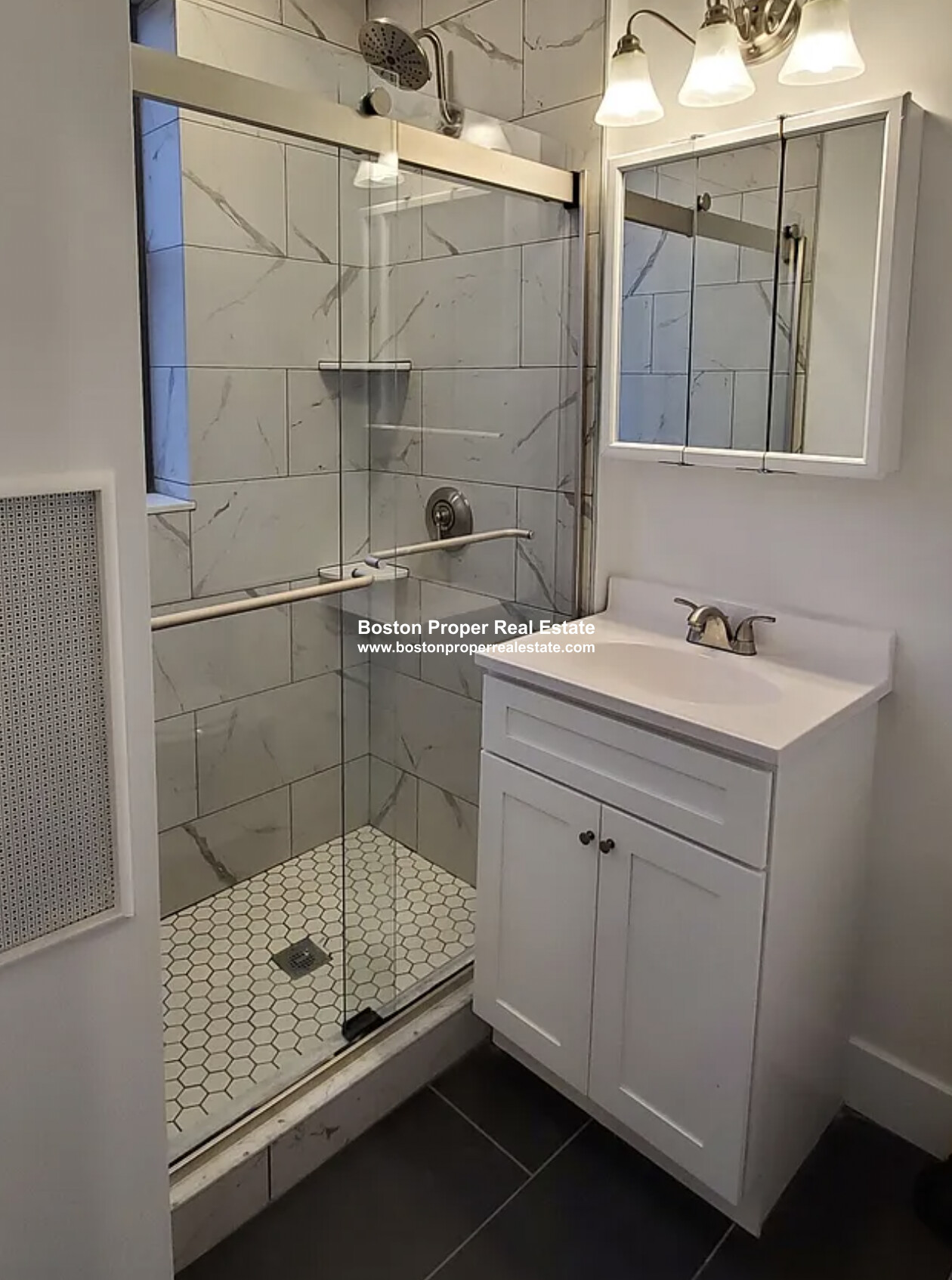 11 Queensberry St, Fenway