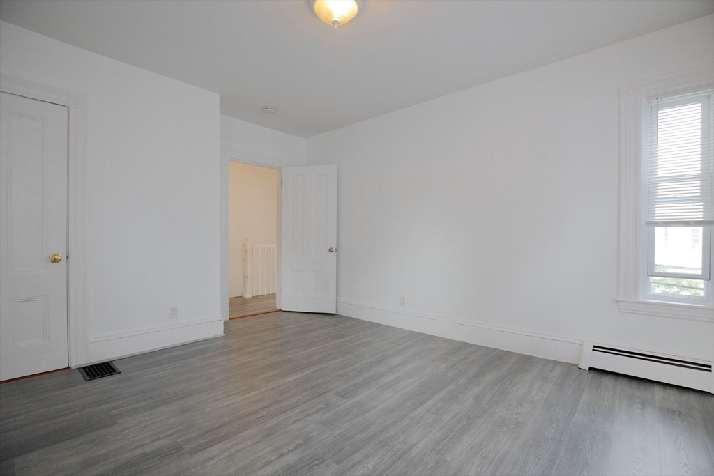 115 Taylor St, Waltham