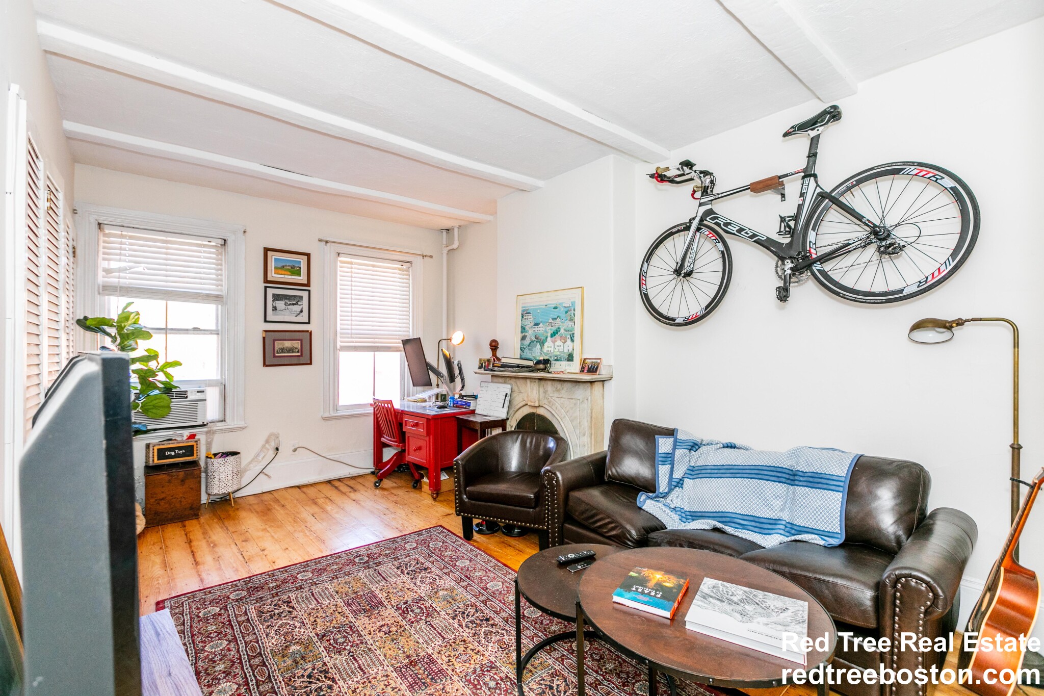 32 Irving St, Beacon Hill