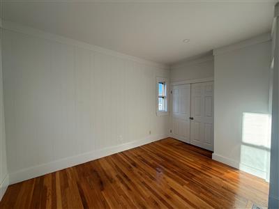 16 Stanford Ter, Ward Two