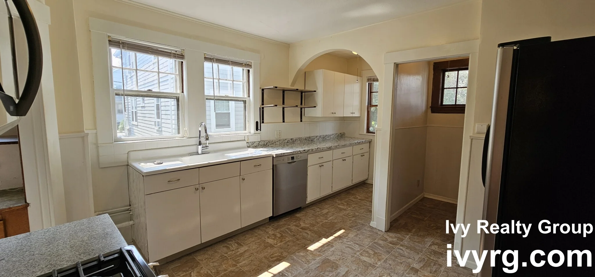 28 Rawson Rd, Arlington