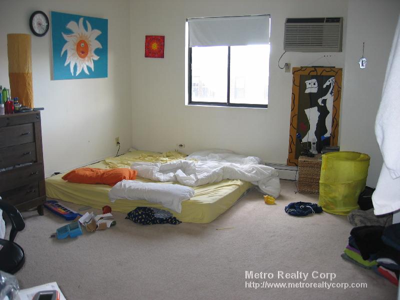 80 Pleasant St, Coolidge Corner