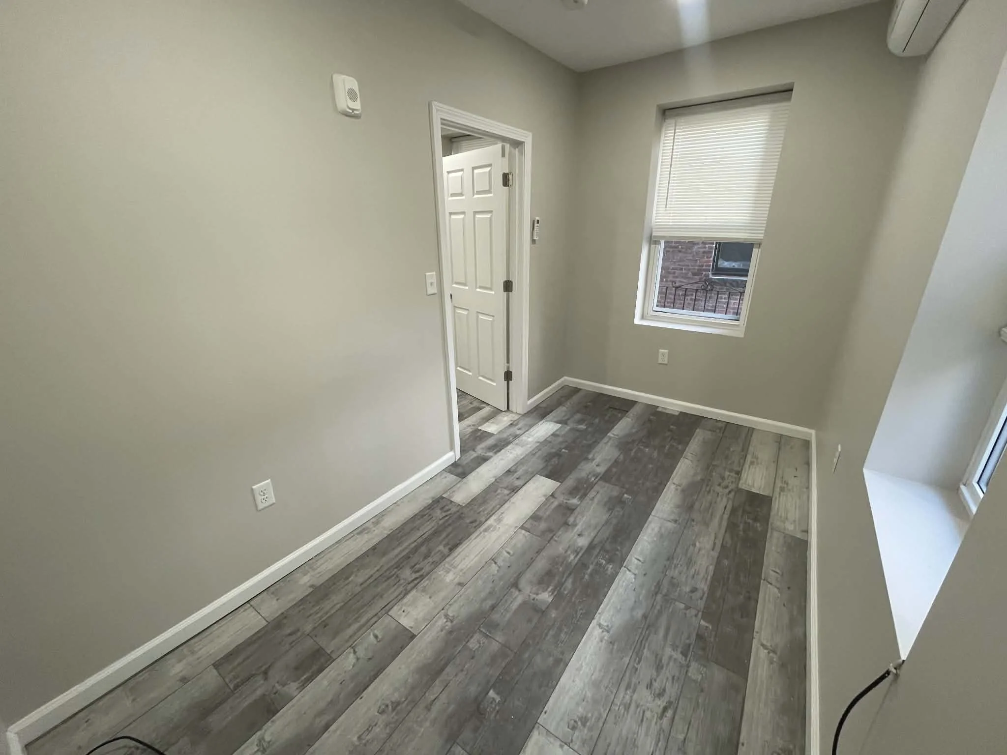 205 Endicott St, North End