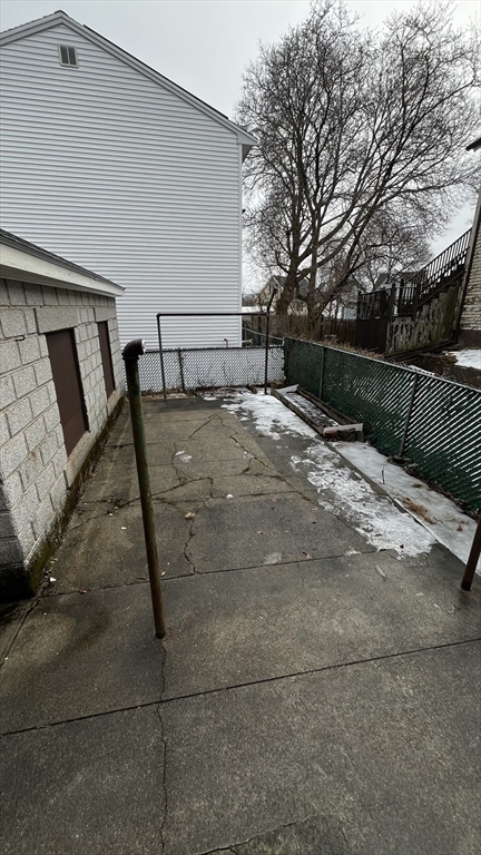 39 Wyoming Ave, Malden