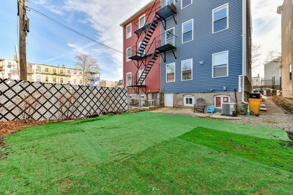 236 Havre St, East Boston