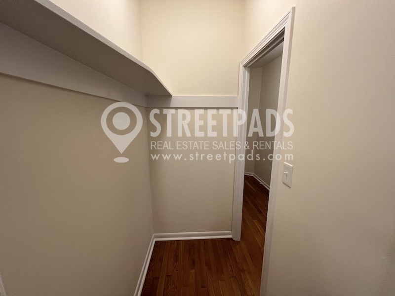 2018 Commonwealth Ave, Brighton