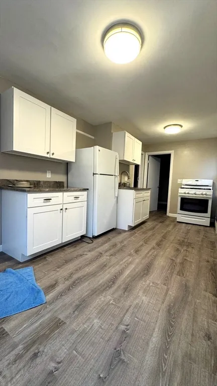 220 Hamilton St, Cambridgeport