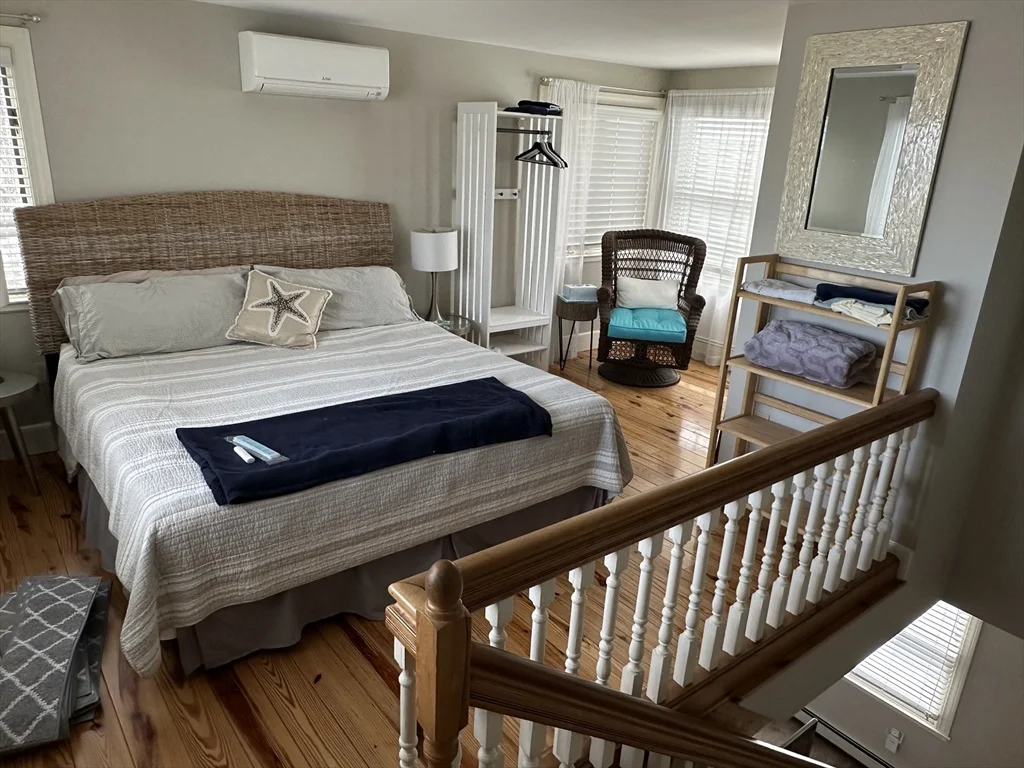 99 Bay Avenue (Weekly Summer Rent, Green Harbor