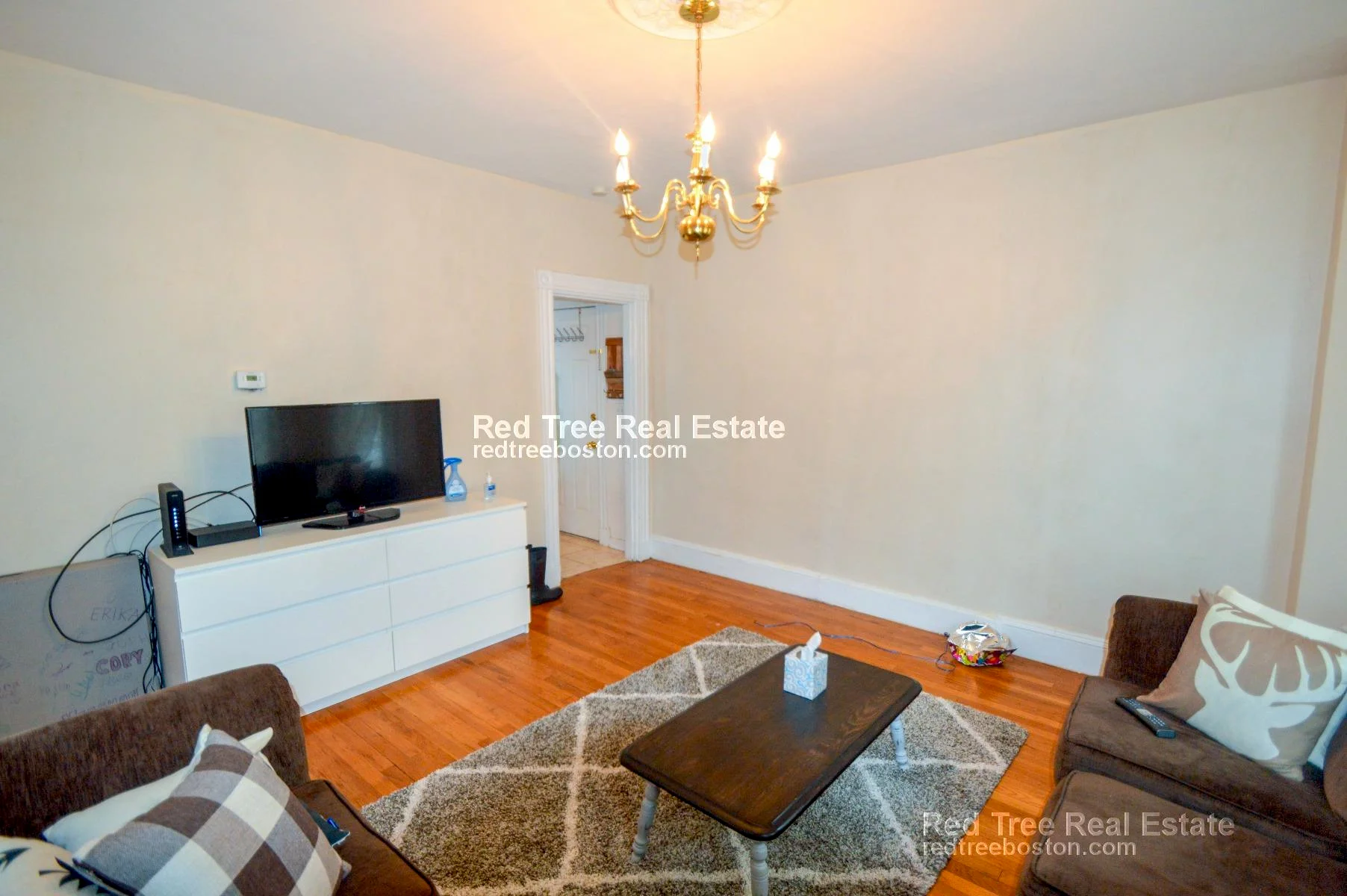 201 Hillside St, Mission Hill