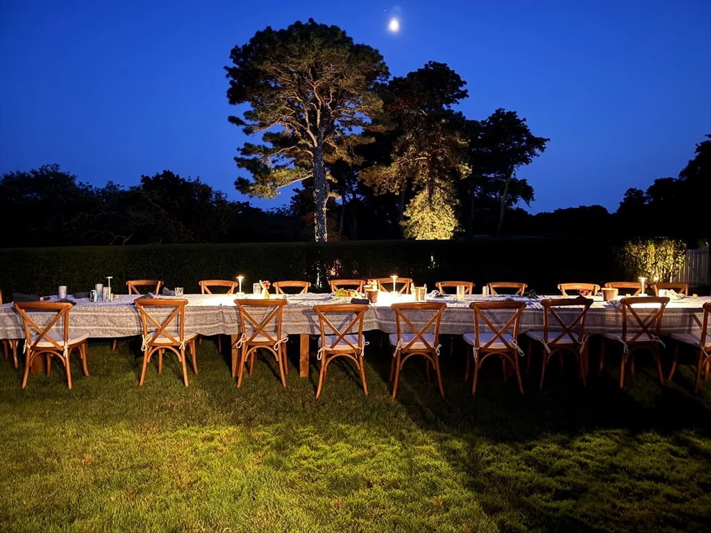 1 Pochick Ave, Nantucket