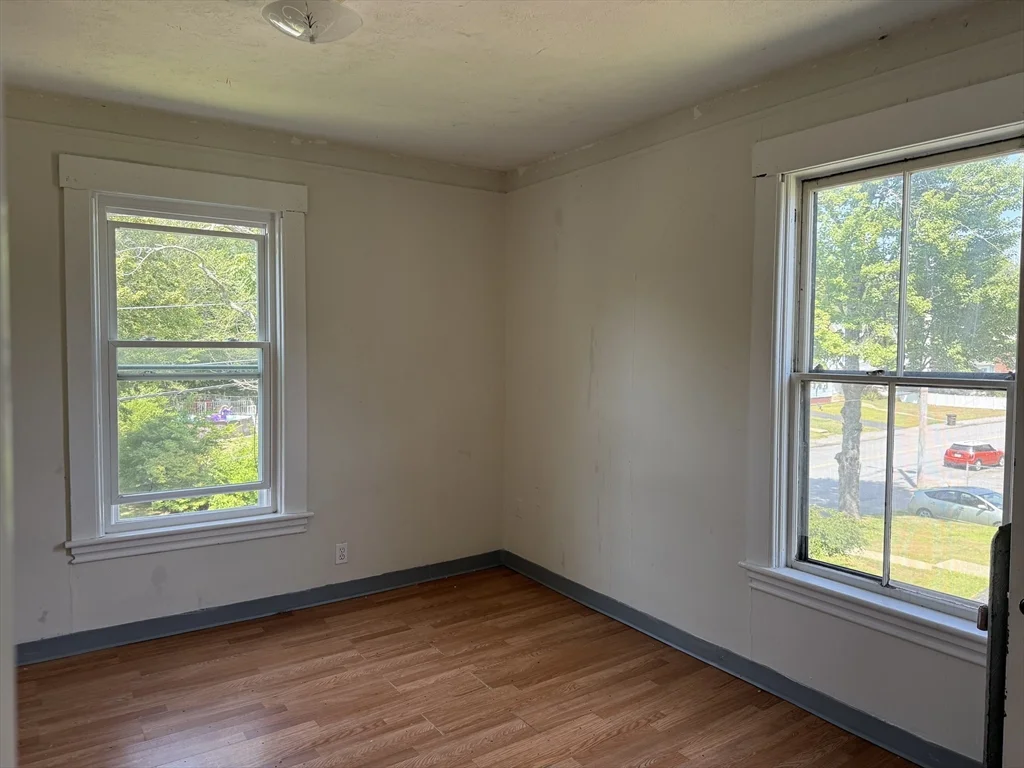 91 Woodland Ave, Gardner