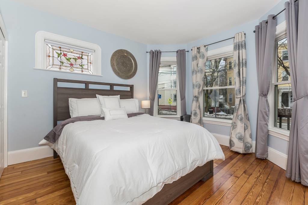 98 Elm St, Somerville