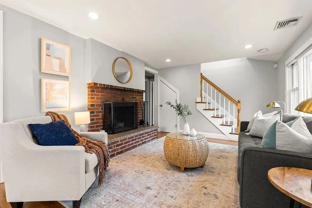 334 Mystic St, Arlington