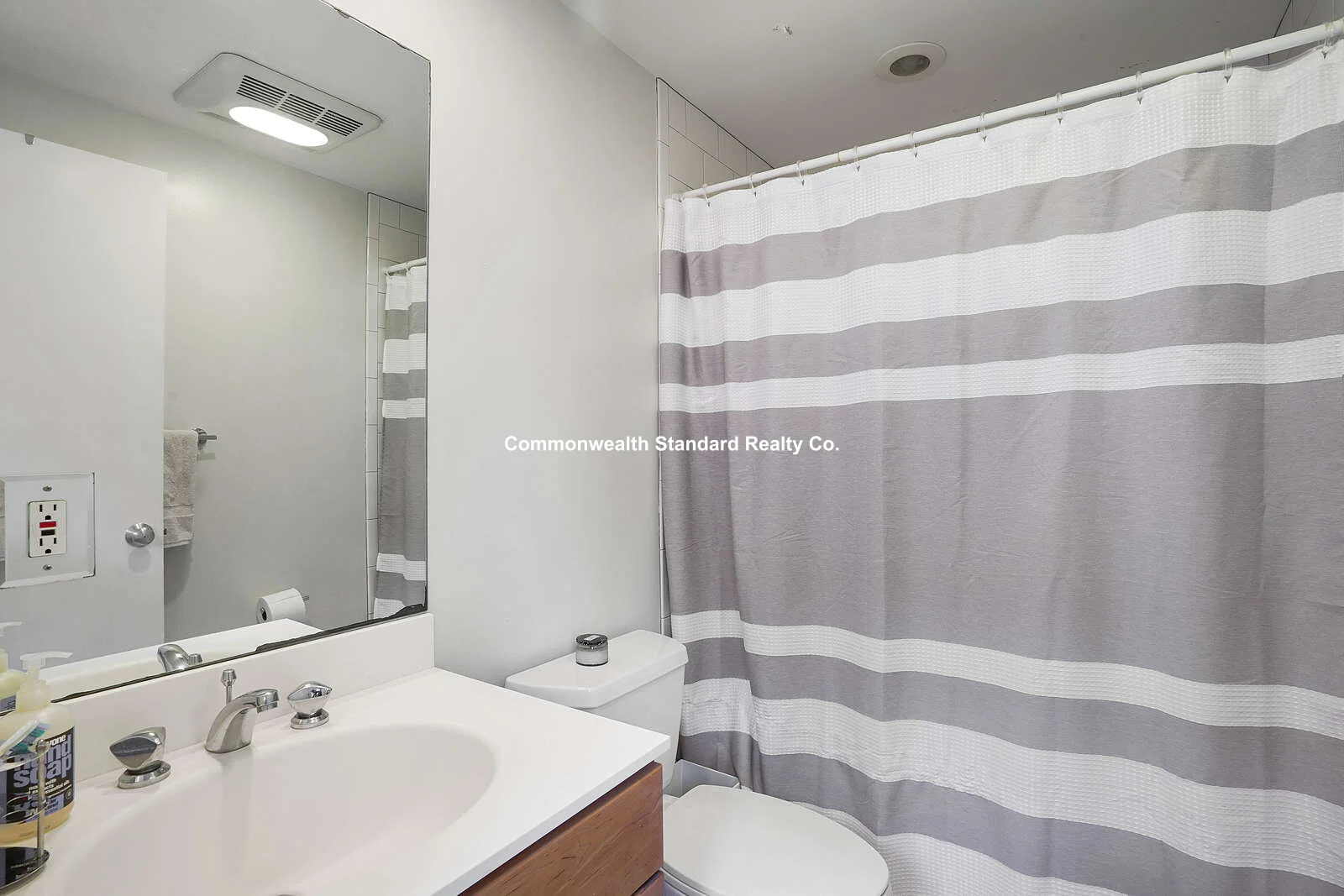 1661-1663 Washington St, South End