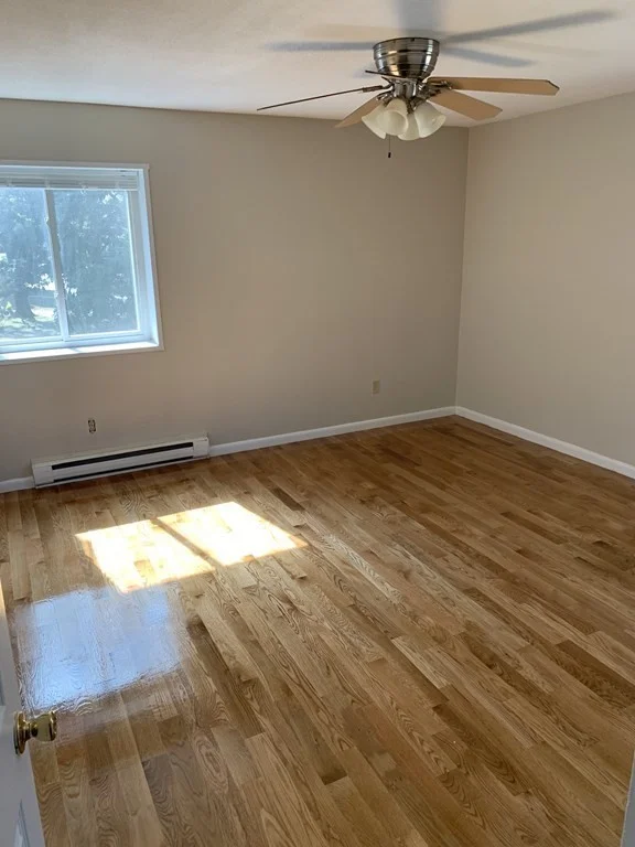 44 Maple St, Hyde Park