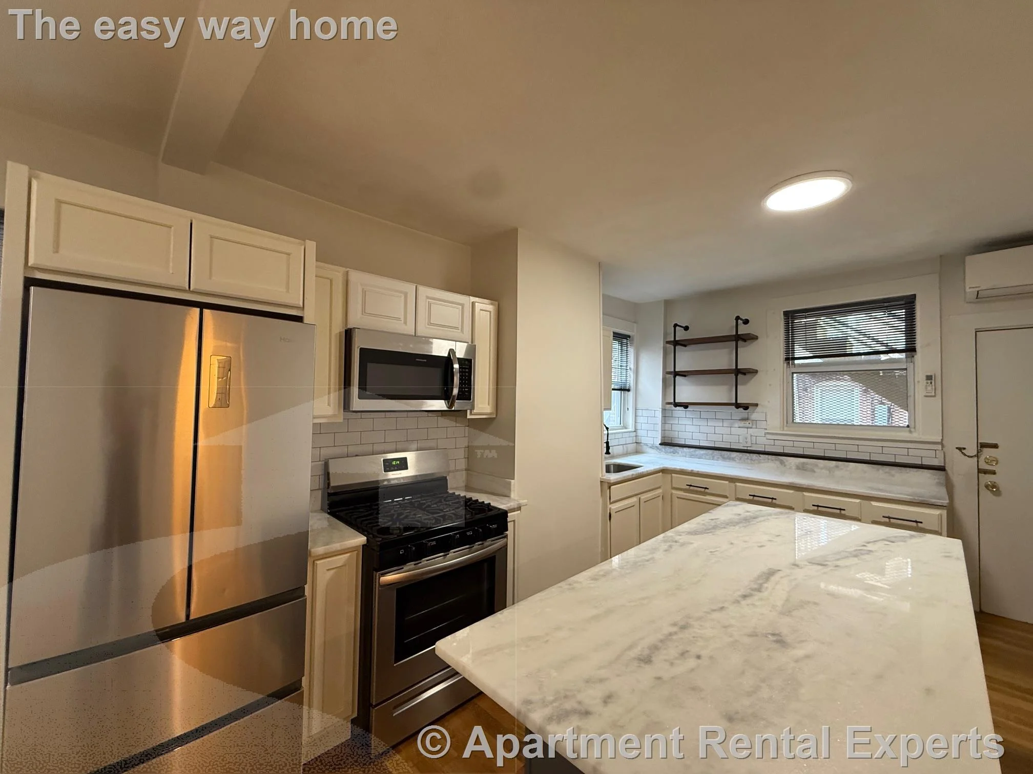 2 Elbow St, East Boston