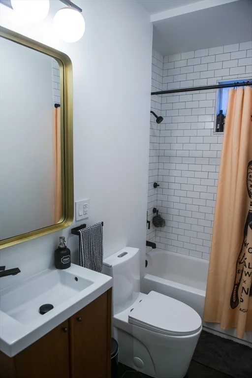 222 Pearl St, East Somerville