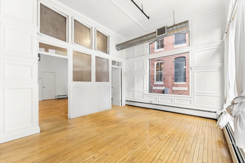 1027 Commonwealth Ave, Allston