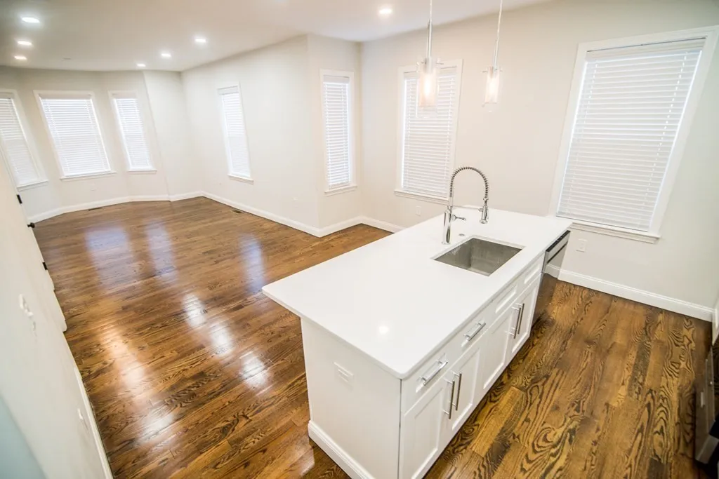 757 Washington St, Dorchester