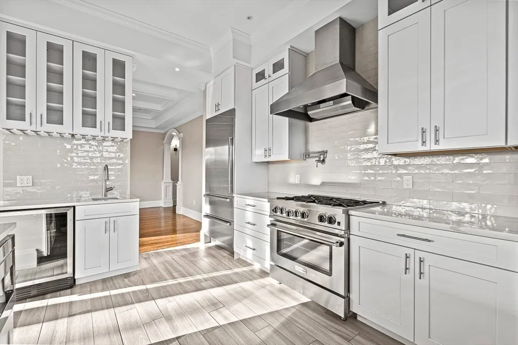 846 Main St, Winchester