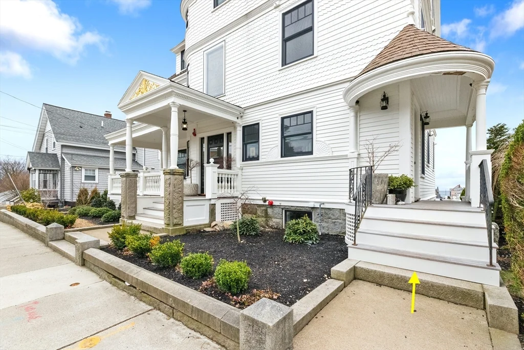 32 Beacon St, Gloucester