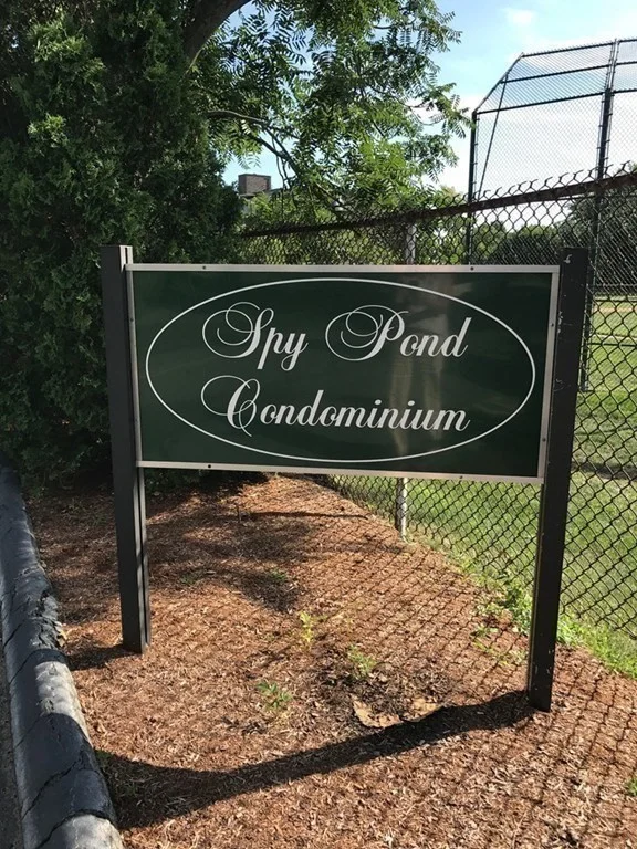 32 Hamilton Rd, Arlington