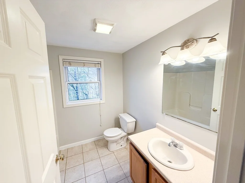 14 Eastern Ave, Riverside