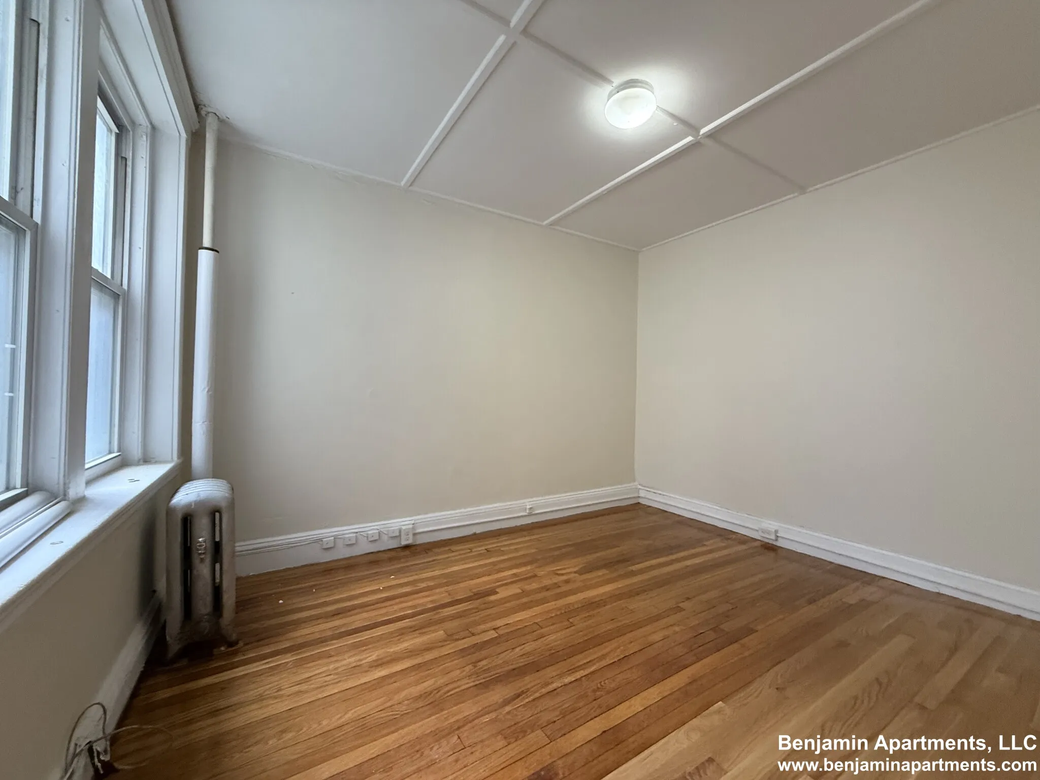 1185 Boylston St, Fenway